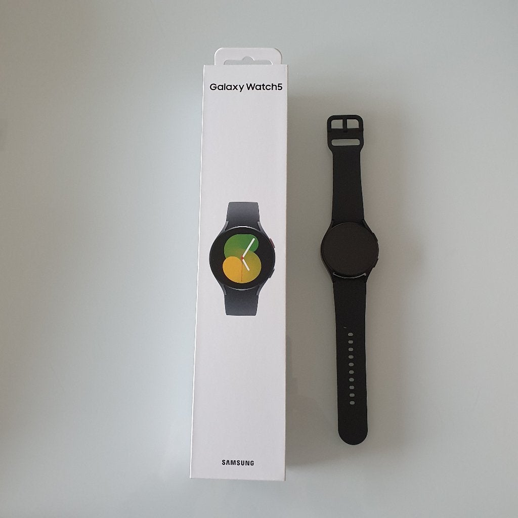 Samsung Galaxy Watch 5 – zo goed als nieuw, Handtassen en Accessoires, Smartwatches, Ophalen, Zwart, Zo goed als nieuw, Samsung