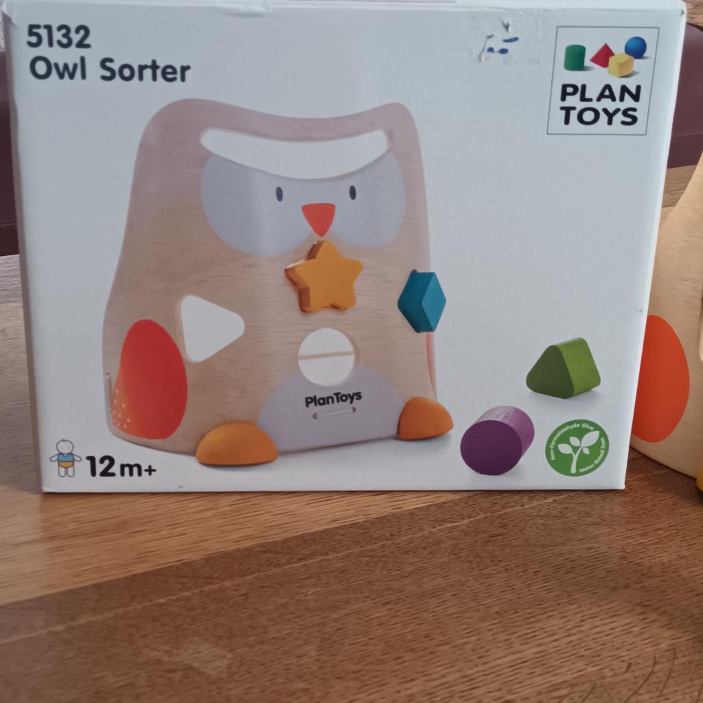Trieur de formes Hibou "Plan Toys", Enfants & Bébés, Enlèvement, Comme neuf