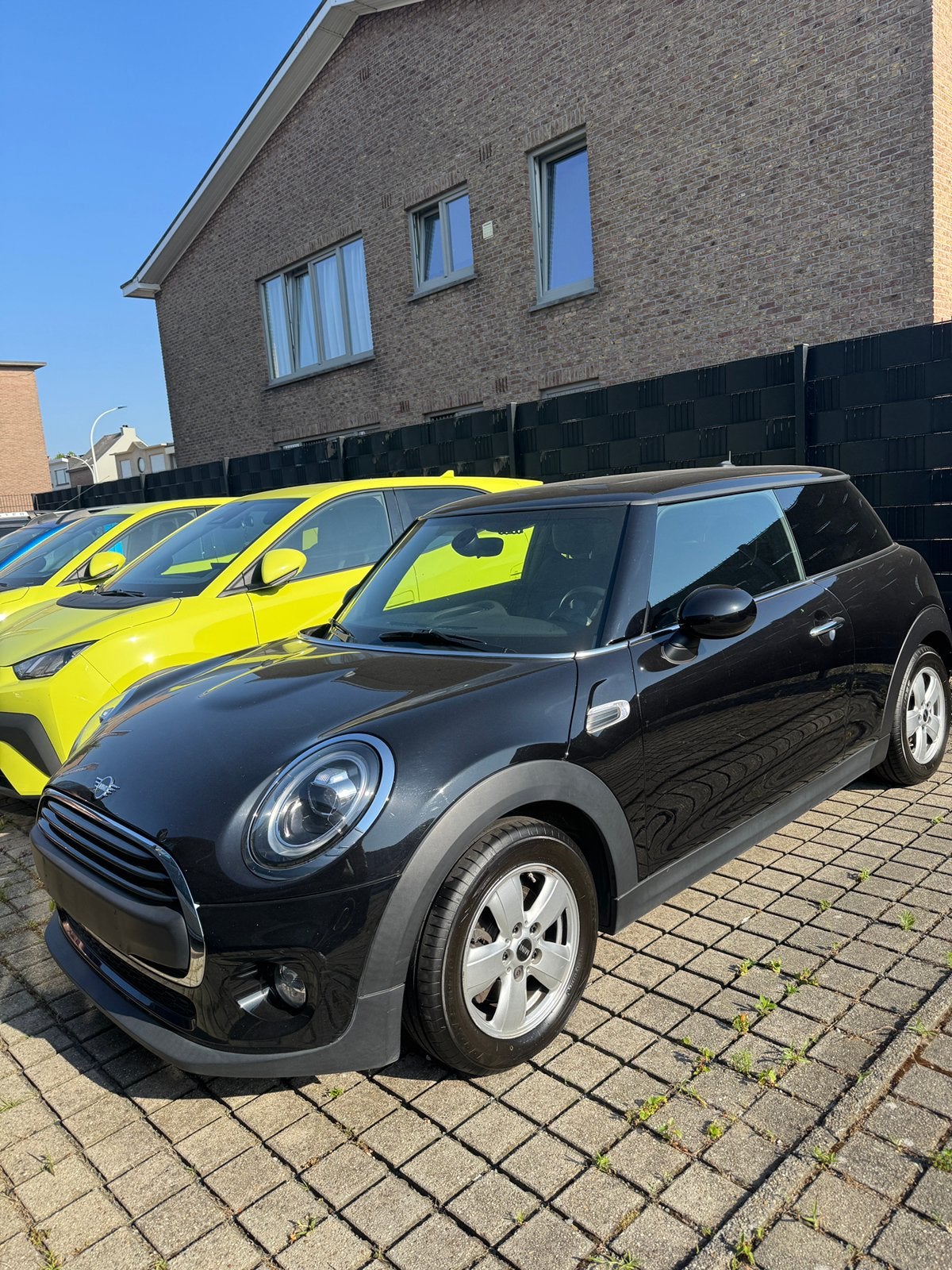 Mine One D, Autos, Achat, Euro 6, Noir, Diesel