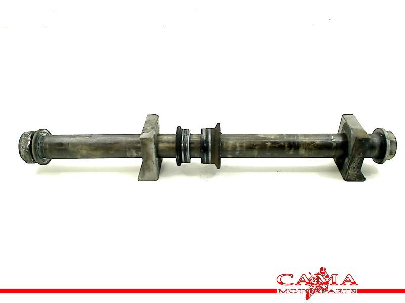 ACHTERAS Honda CB1300 (01-1970/-), Motoren, Dhr. S. di Majo, Gebruikt, Info@cama-motorparts.nl, P.J. Troelstraweg 8 8
3144 CX  MAASSLUIS, NL