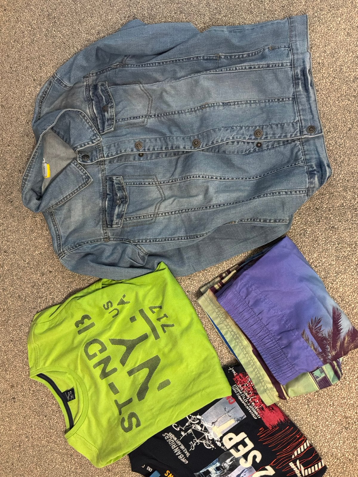 Kinderkleding 13-14 jaar, Kinderen en Baby's, Ophalen, Zo goed als nieuw