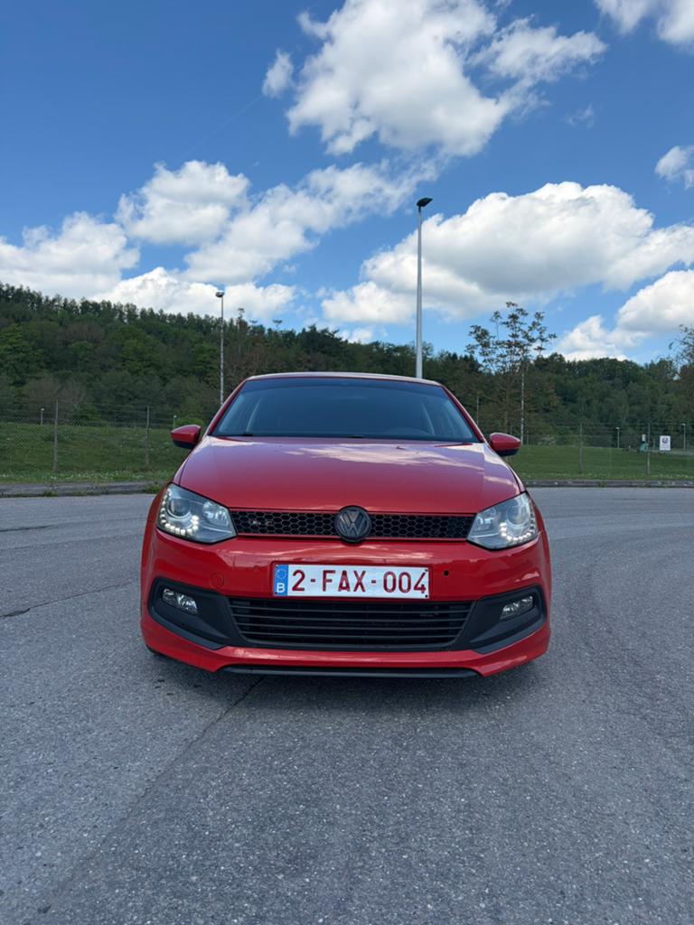 POLO 6 R-LINE, Auto's, Achterwielaandrijving, Zwart, Alcantara, Particulier