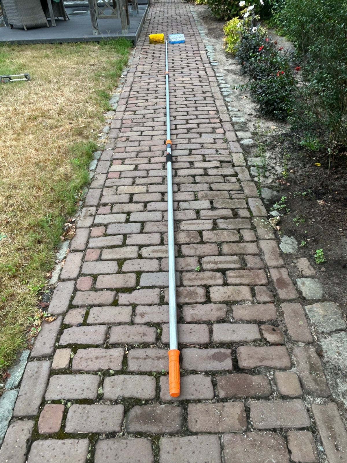 Telescopishe stok voor poetsen van ramen en zonnepanelen, Huis en Inrichting, Schoonmaakartikelen, Ophalen, Schoonmaakmiddel