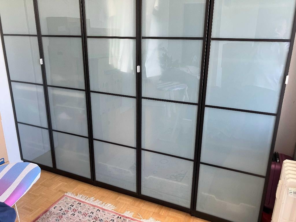 Armoire PAX 5 portes, Comme neuf, Synthétique, Enlèvement, Avec tablette(s)