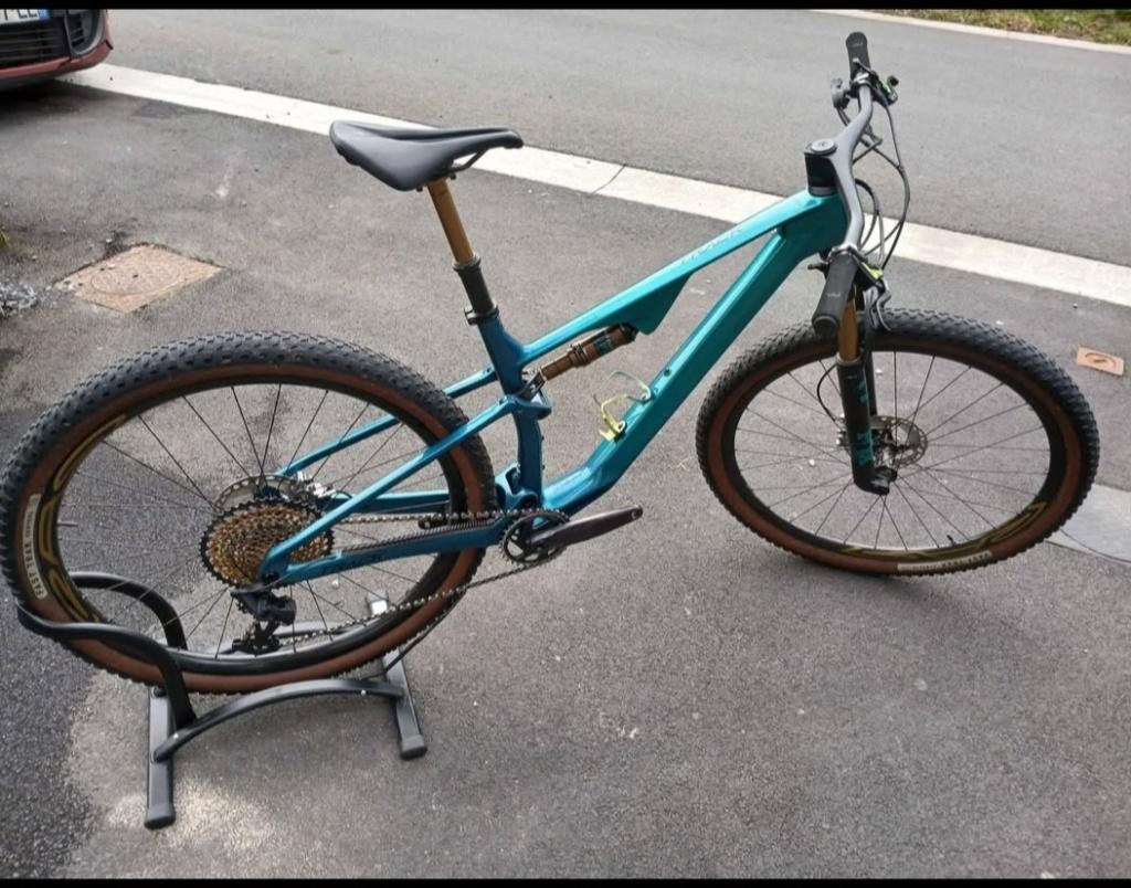 Megamo, VTT tout suspendu, Enlèvement, Comme neuf