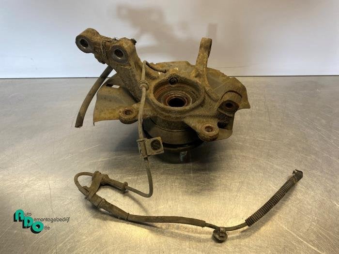 Joint avant droit d'un Kia Rio (Rio 12-), Kia, -, 3 mois de garantie, Utilisé