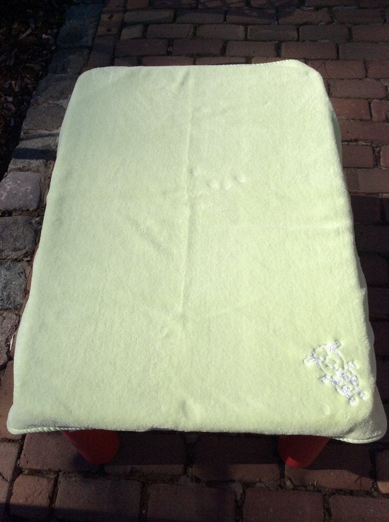 GROEN DEKENTJE BABY CLUB IN ZEER GOEDE STAAT, Enfants & Bébés, Couvertures, Sacs de couchage & Produits pour emmailloter, Enlèvement ou Envoi