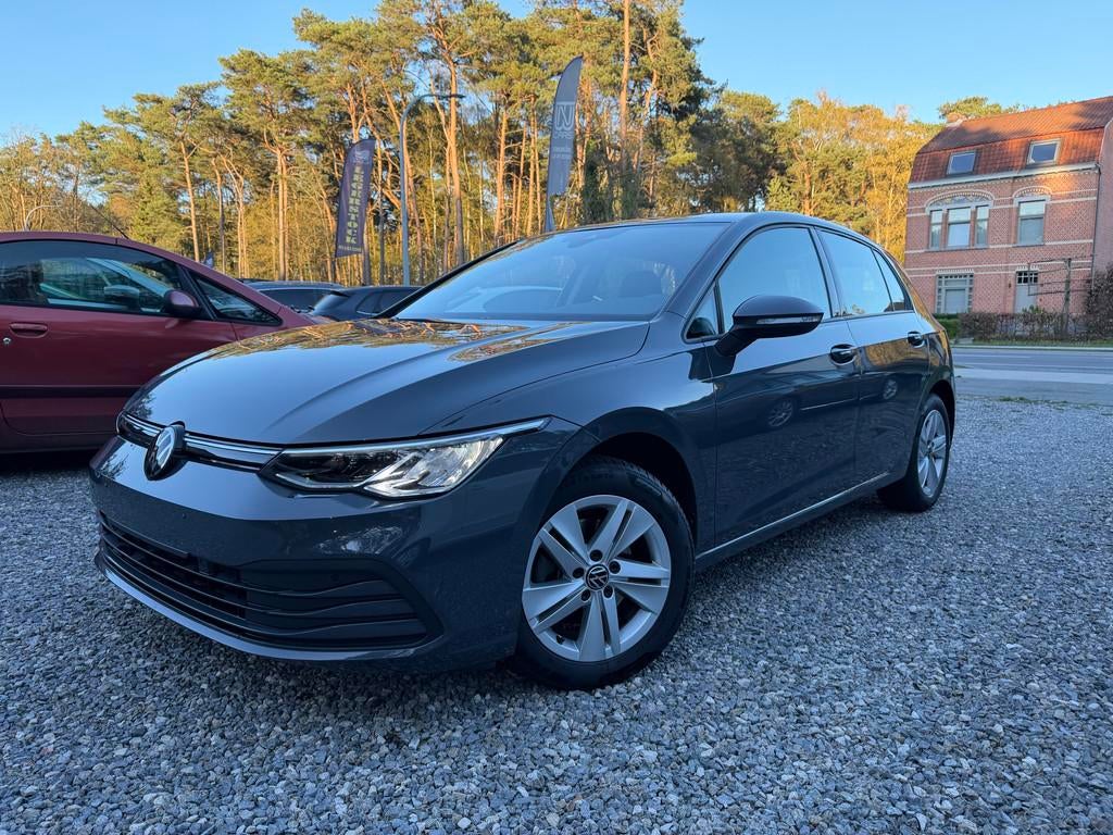 Volkswagen Golf eTSi Mild-Hybrid 1.0B+elektr '23 + 12M GARAN, Autos, Argent ou Gris, Achat, Euro 6, Entreprise