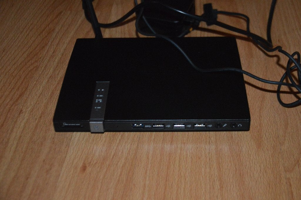 Asus EEE box E210 mini pc, Gebruikt, Minder dan 2 Ghz, Ophalen of Verzenden, SSD