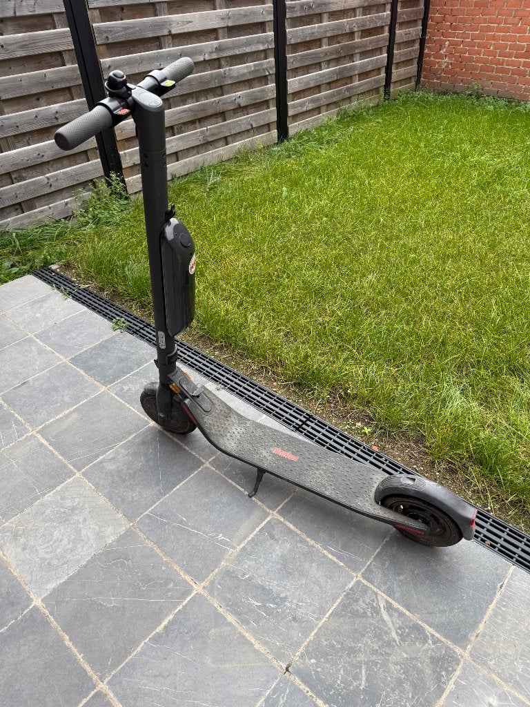 Ninebot kickscooter, Enlèvement, Comme neuf, Step électrique (E-scooter), Ninebot