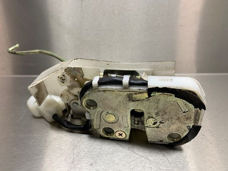 PORTIERSTANGEN LINKS VOOR Lexus GS (..S16) (01-1997/12-2004), Lexus-infoservice@lexus.de, Gebruikt, Lexus, Toyota-Allee 2
50858  Köln, DE
