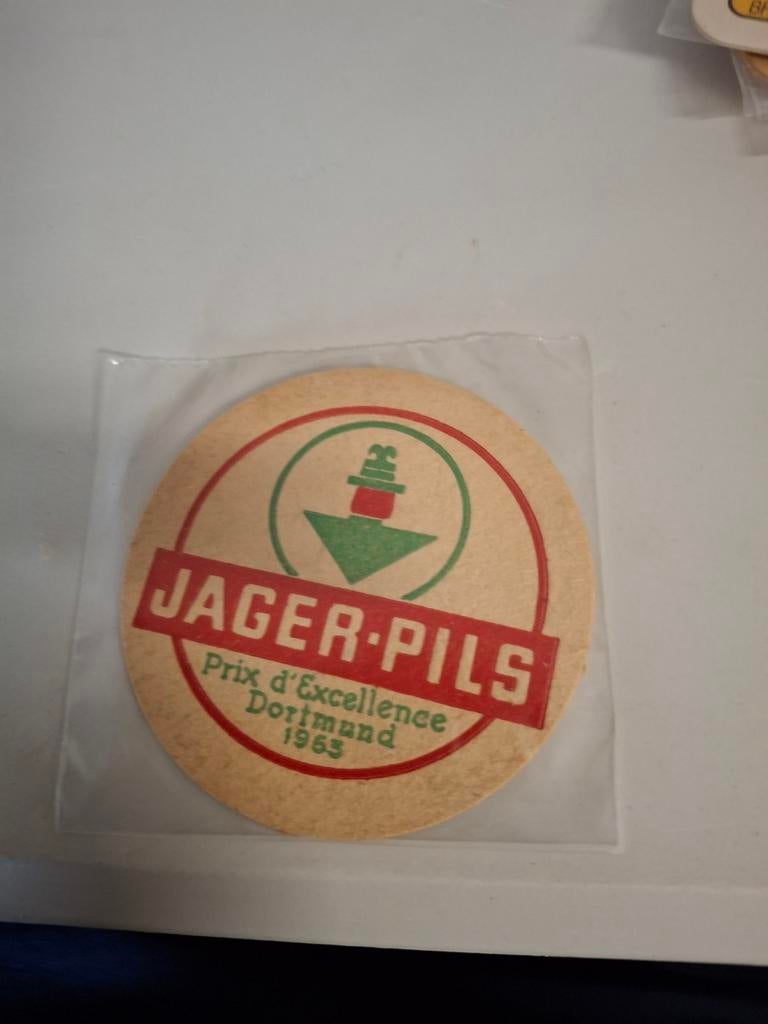 Oud bierviltje jager pils, Ophalen of Verzenden