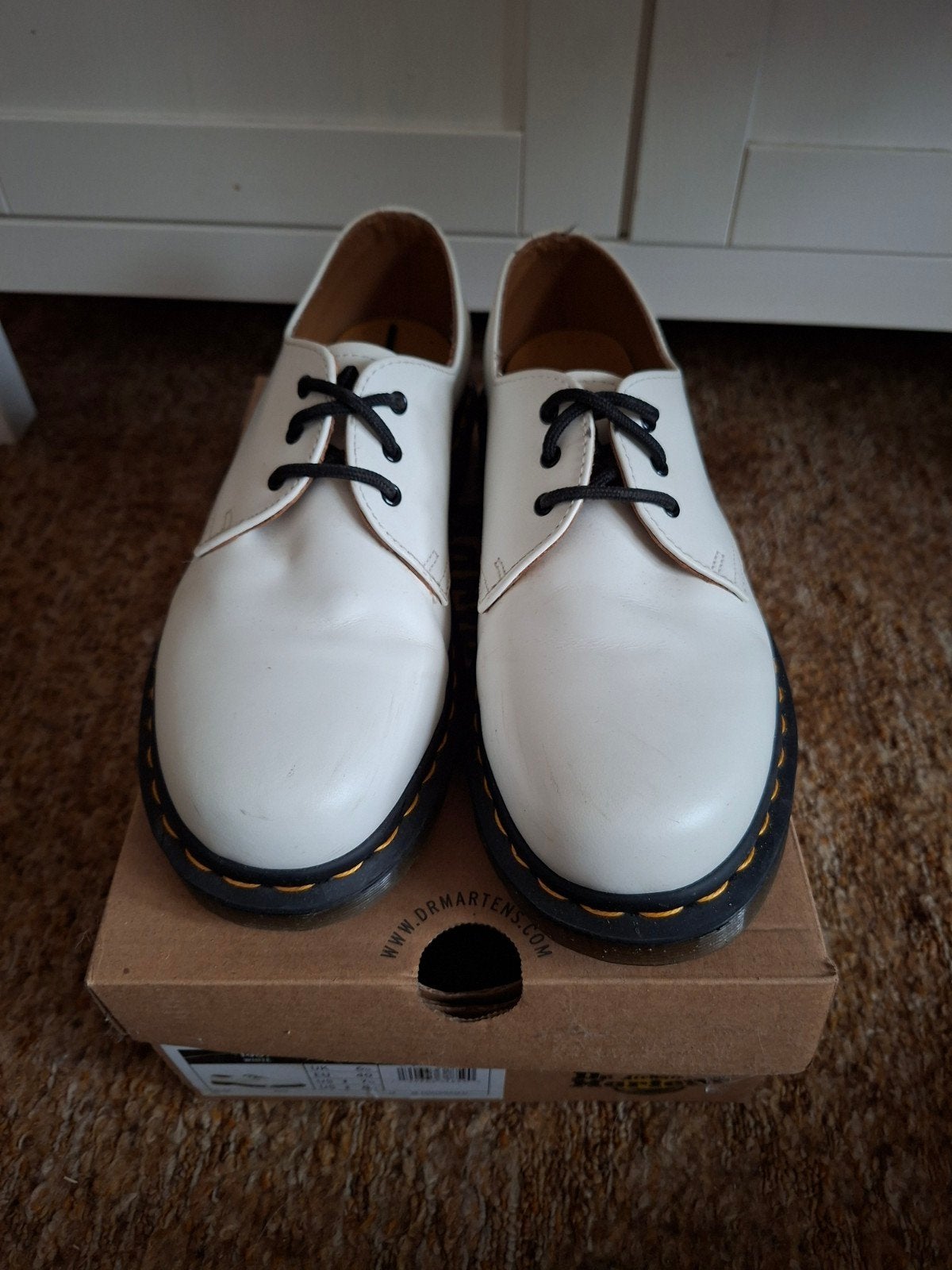 Witte Dr Martens 1461, Vêtements | Femmes, Dr martens, Comme neuf, Enlèvement, Boots et Botinnes