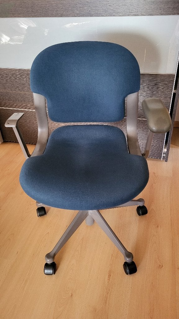 Blauwe bureaustoel, Huis en Inrichting, Bureaustoelen, Ophalen, Gebruikt, Blauw, Bureaustoel