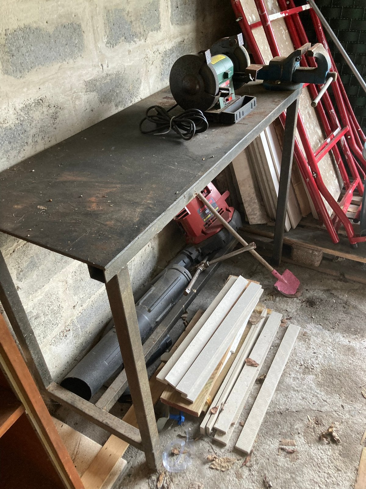 Établi avec pince, Enlèvement, Comme neuf