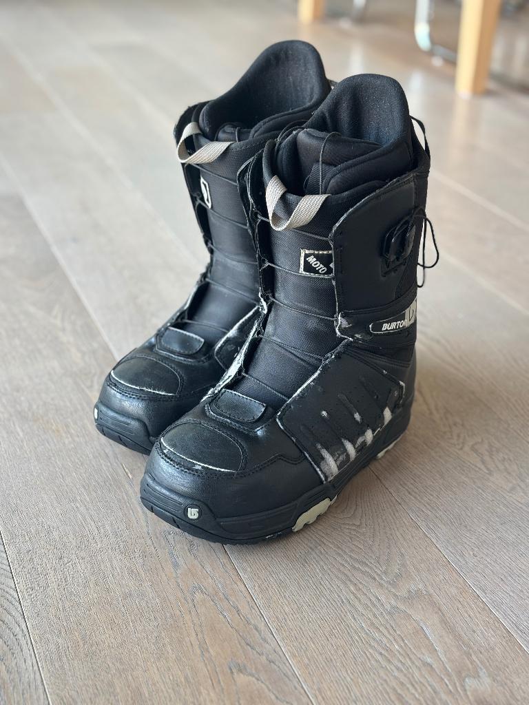 Burton Moto Snowboard Boots Maat 42,5, Sport en Fitness, Ophalen, Gebruikt, Snowboots