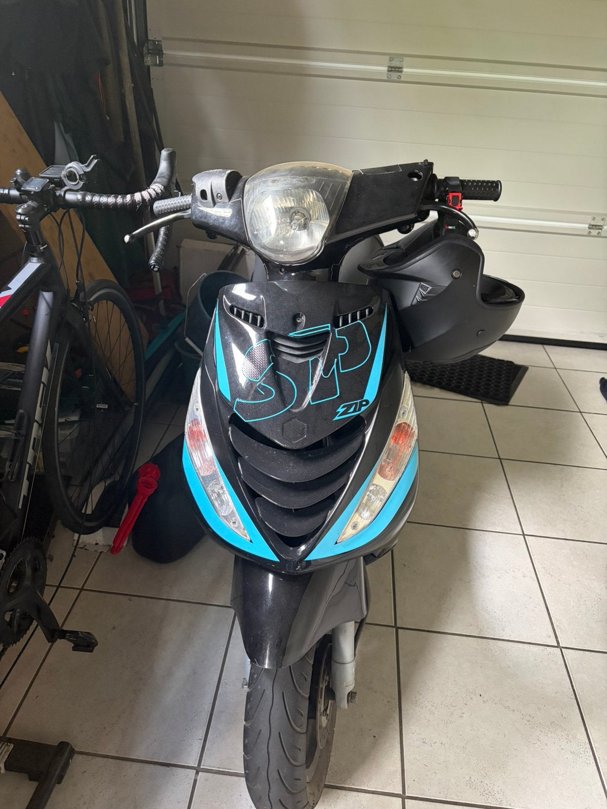 Piaggo Zip 50cc, Fietsen en Brommers, Scooters | Piaggio, Ophalen, Gebruikt, Zip, Klasse B (45 km/u)