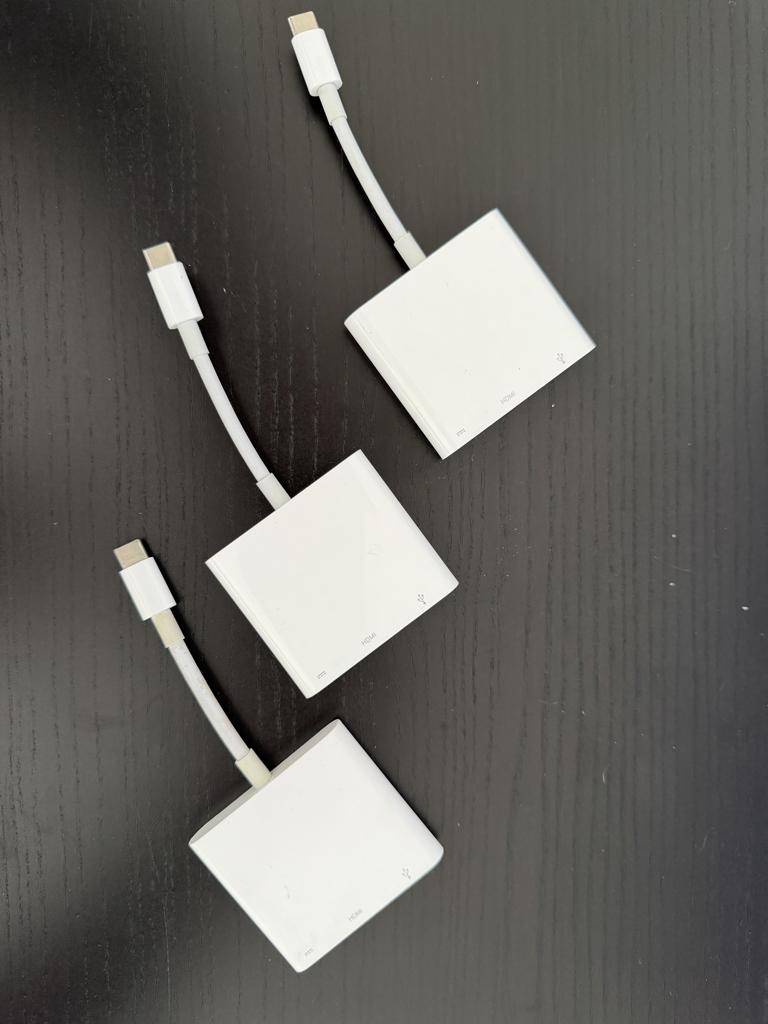 Apple USB-C Digital AV Multiport Adapter, Computers en Software, Ophalen, Zo goed als nieuw