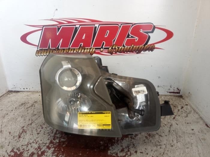 Phare droit d'un Cadillac CTS, Cadillac, -, -, 3 mois de garantie