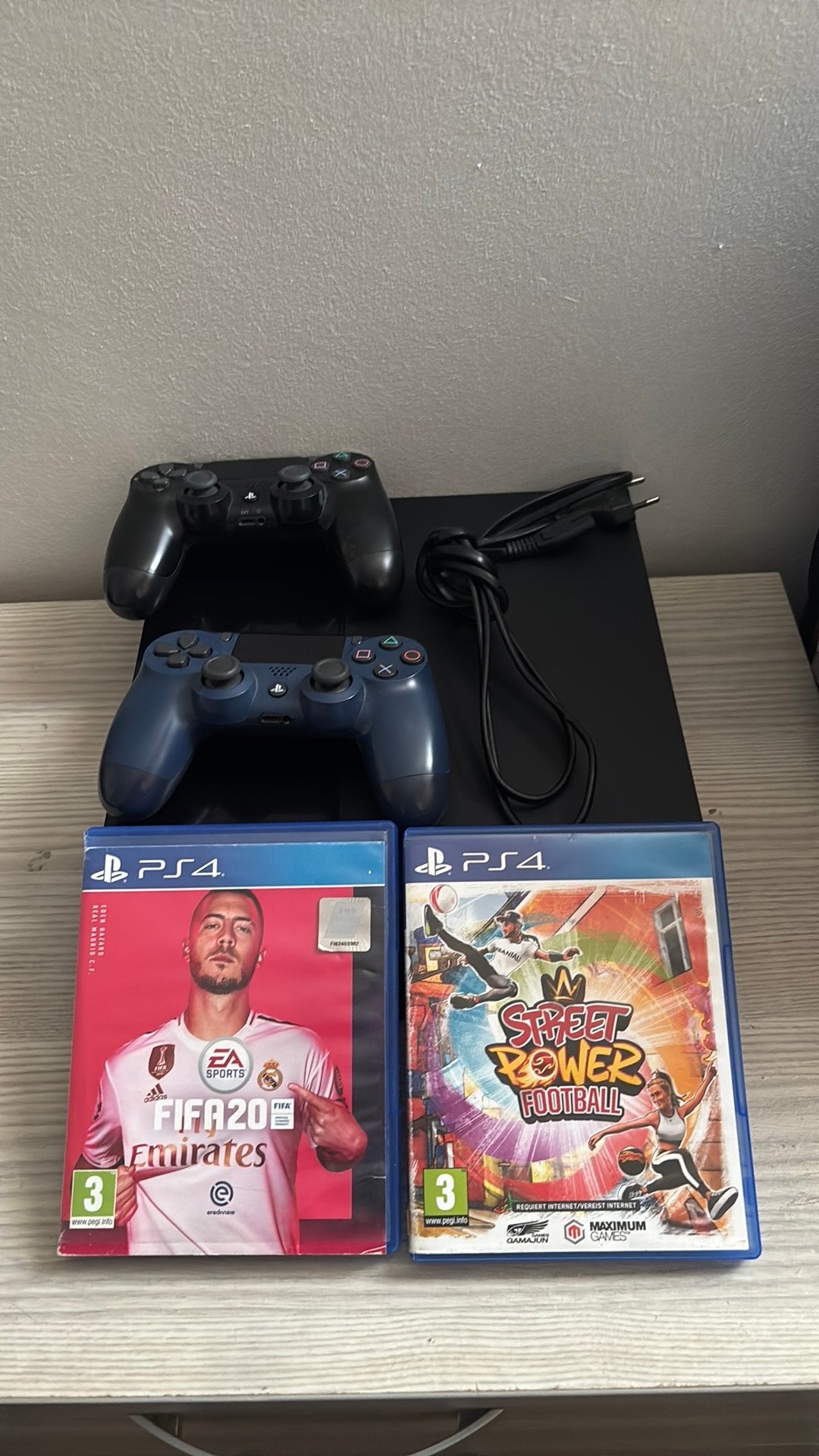 PS4 Fat 500GB + 2 controllers, Games en Spelcomputers, Spelcomputers | Sony PlayStation 4, Met 2 controllers, Ophalen of Verzenden