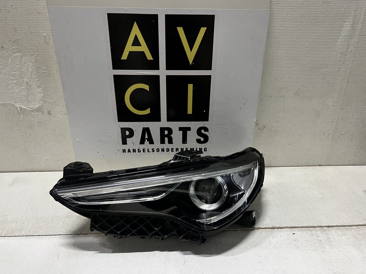 Koplamp Alfa Romeo Stelvio xenon Links 50552987, Auto-onderdelen, Gebruikt, -, -, Ophalen of Verzenden