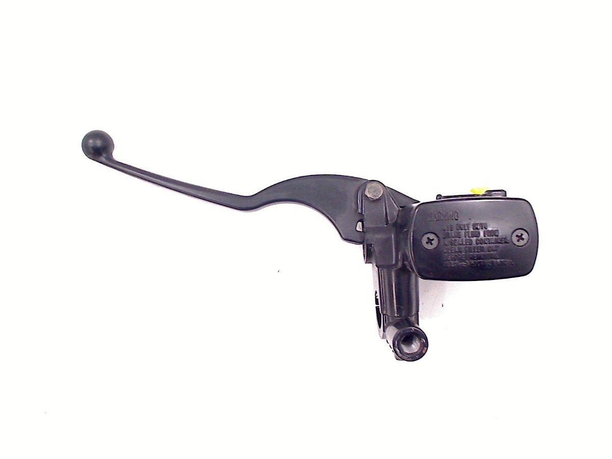 FREIN MAITRE CYLINDRE ARRIÈRE Yamaha X-Max 125 (01-1970/-), Dhr. S. di Majo, Utilisé, Info@cama-motorparts.nl, P.J. Troelstraweg 8 8
3144 CX  MAASSLUIS, NL