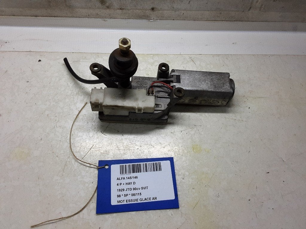 MOTEUR ESSUIE-GLACE ARRIÈRE 146 (930B) (79300183), Mevr. I. Hauben, Utilisé, Alfa Romeo, Rue de l'Espoir 34 34
4030  GRIVEGNÉE, BE