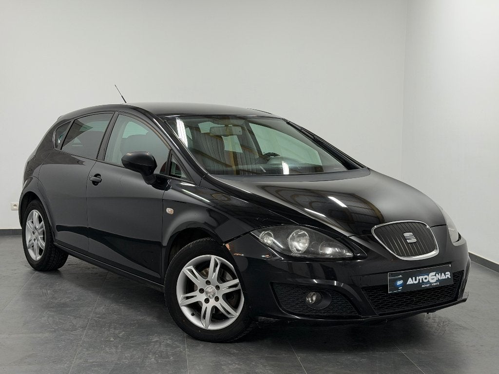 Seat Leon 1.6 CR TDi - Airco - Navi - Euro 5, Auto's, Voorwielaandrijving, Euro 5, Zwart, 4 cilinders
