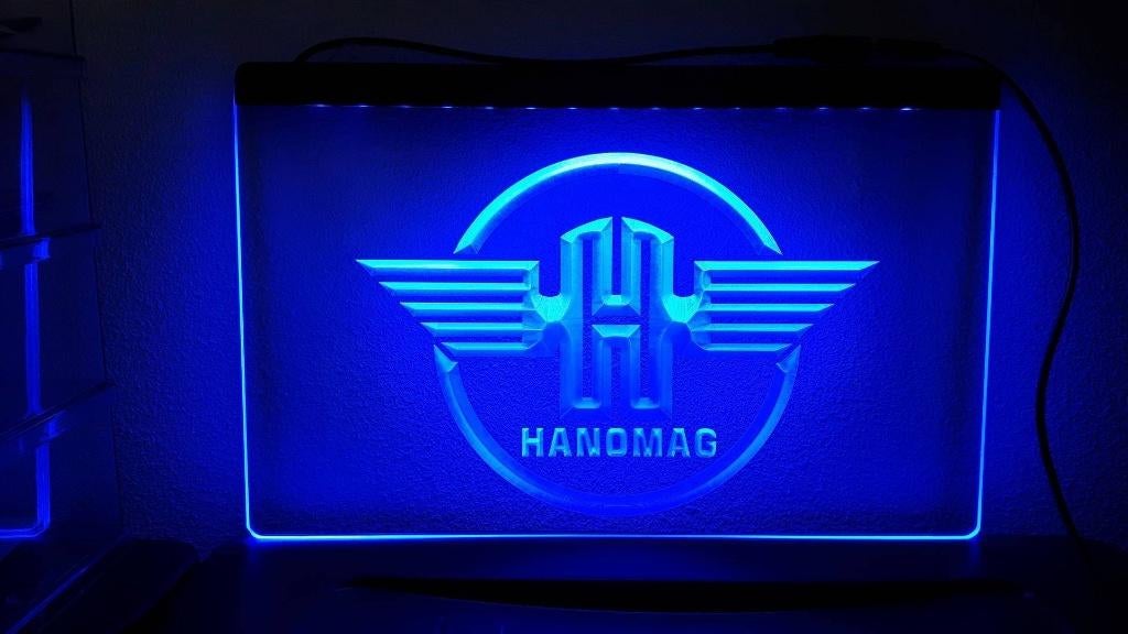 Hanomag LED decoratie reclame verlichting lamp kado tractor, Enlèvement ou Envoi, Neuf, Table lumineuse ou lampe (néon)