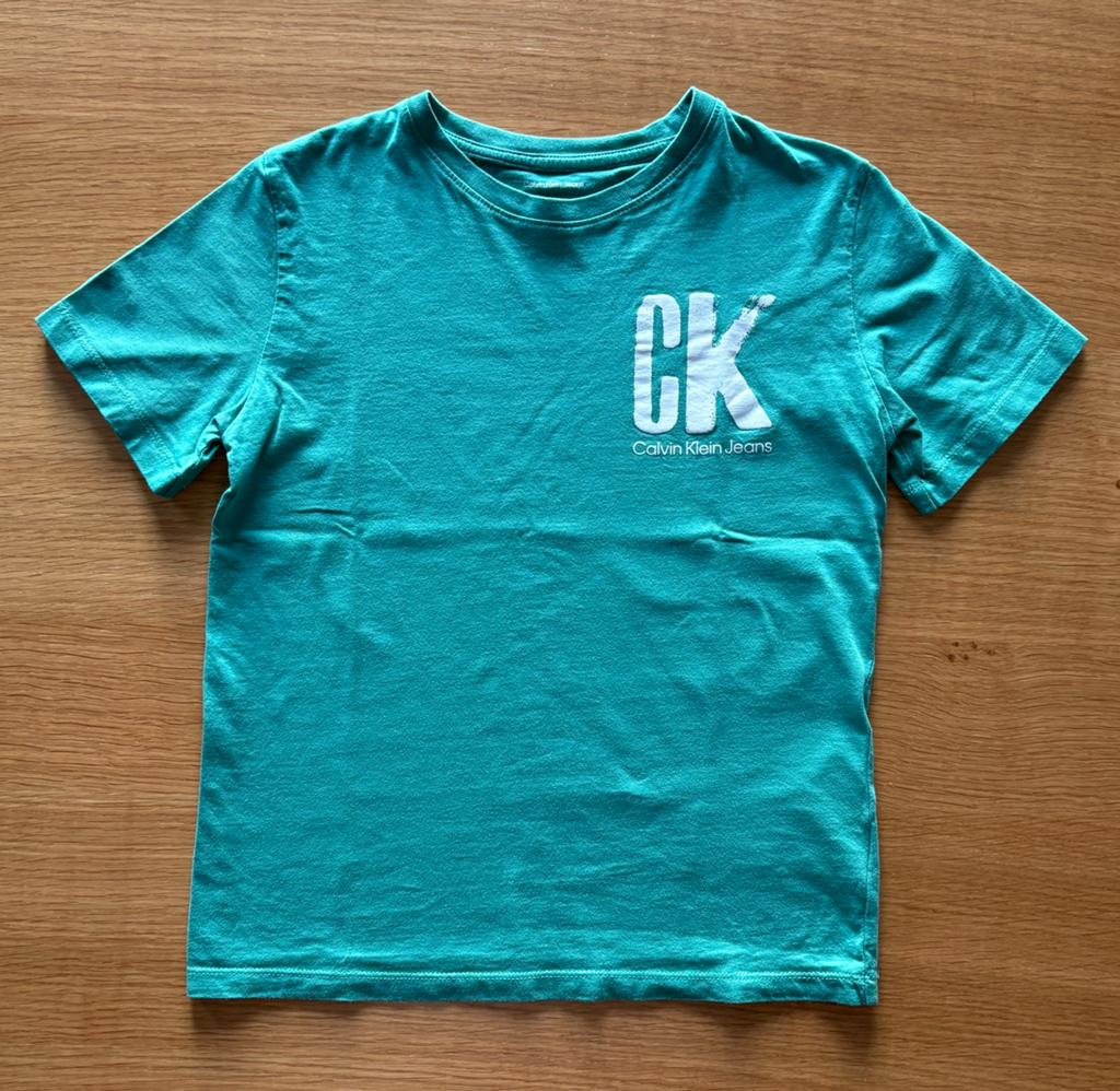 T-shirt vert CALVIN KLEIN - 11 ans - 17€, Kinderen en Baby's, Kinderkleding | Maat 146, Ophalen of Verzenden, Zo goed als nieuw