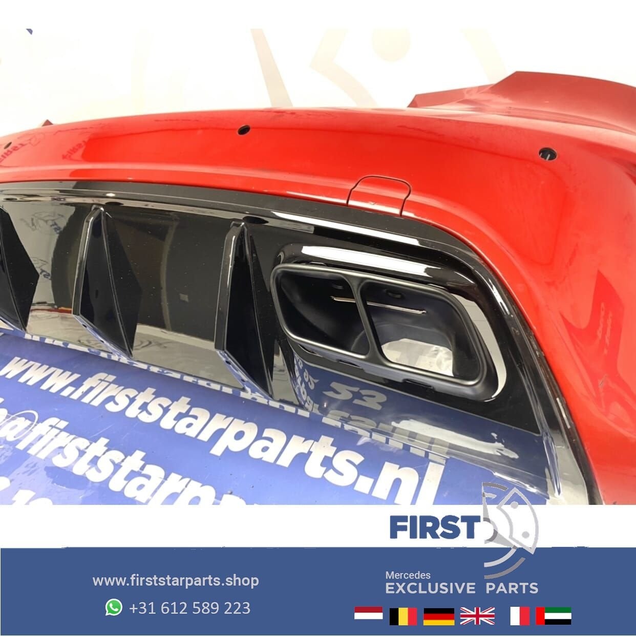 W176 A45 AMG ACHTERBUMPER ROOD Mercedes A Klasse 2012-2018, Arrière, Utilisé, -, -