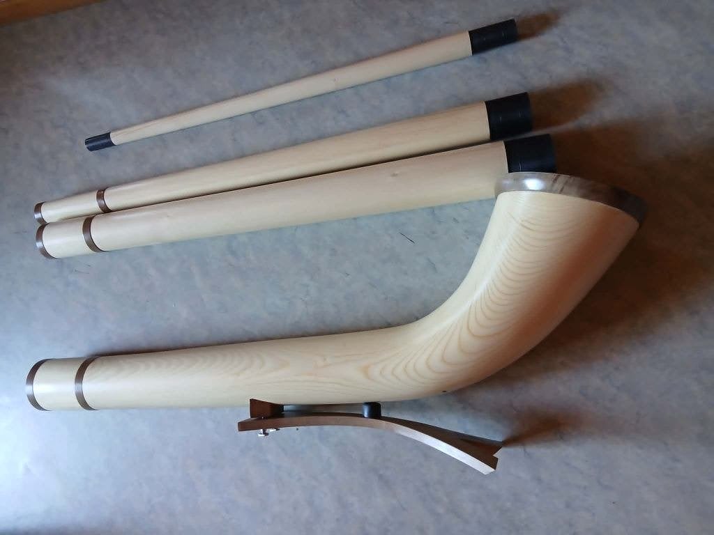 cor des alpes, Musique & Instruments, Instruments à vent | Cors, Enlèvement, Neuf, Cor en Fa, Avec valise