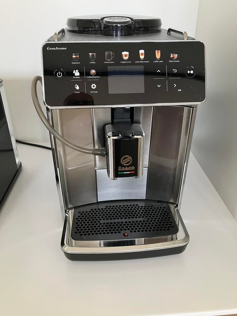 Saeco GranAroma volautomische koffiemachine, Ophalen, Zo goed als nieuw, Koffiemachine