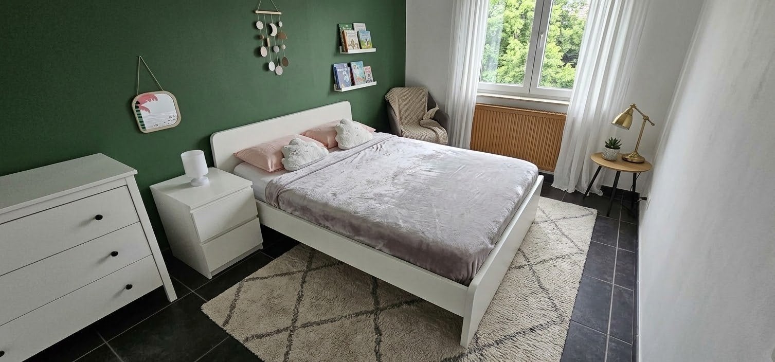 Ensemble lit double IKEA 140x200 (matelas quasi neuf + sommi, Maison & Meubles, Enlèvement ou Envoi
