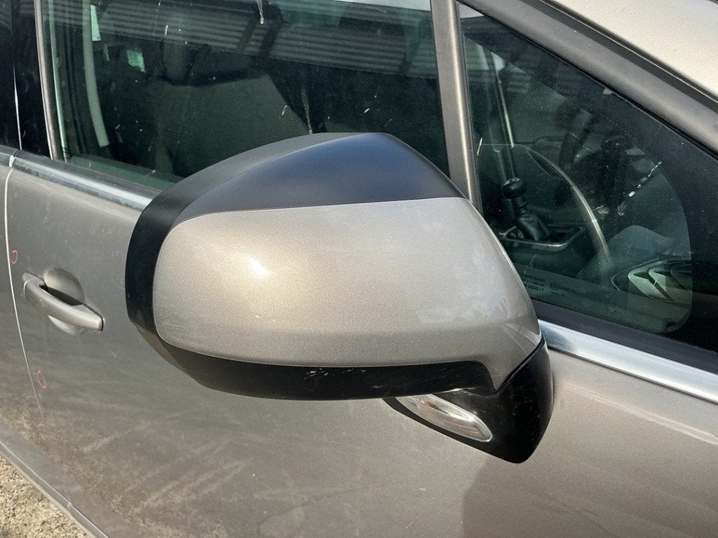 SPIEGEL RECHTS Peugeot 5008 I (0A / 0E) (|8153ZG|), Kontakt-peugeot@peugeot.com, Gebruikt, Peugeot Deutschland GmbH, Bahnhofsplatz
65423  Rüsselsheim, DE