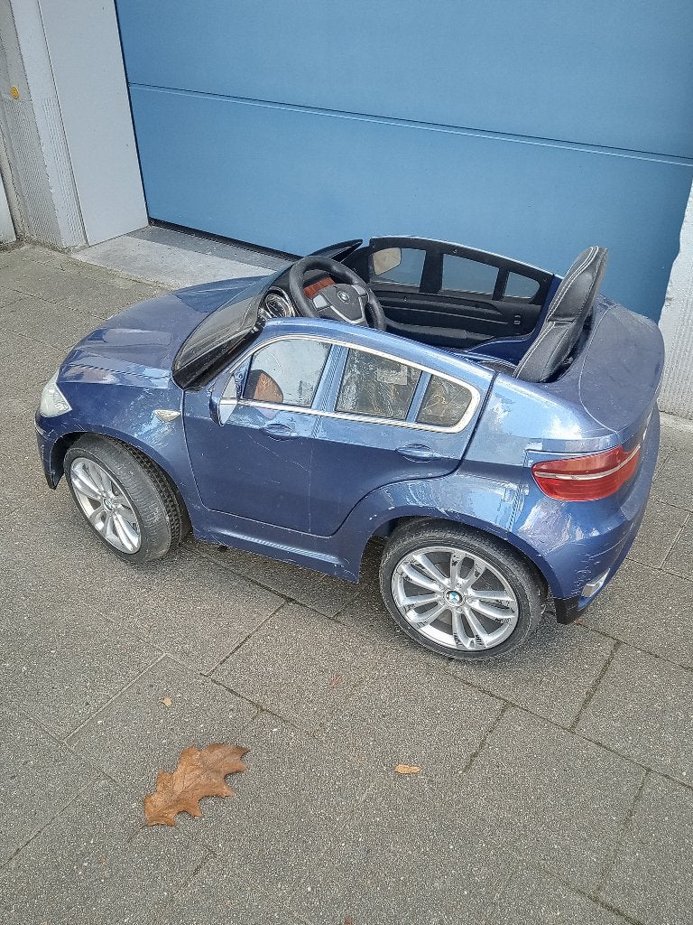 Voor kleine coureurs Stoer BMW X6 autootje  Of ter decoratie, Ophalen