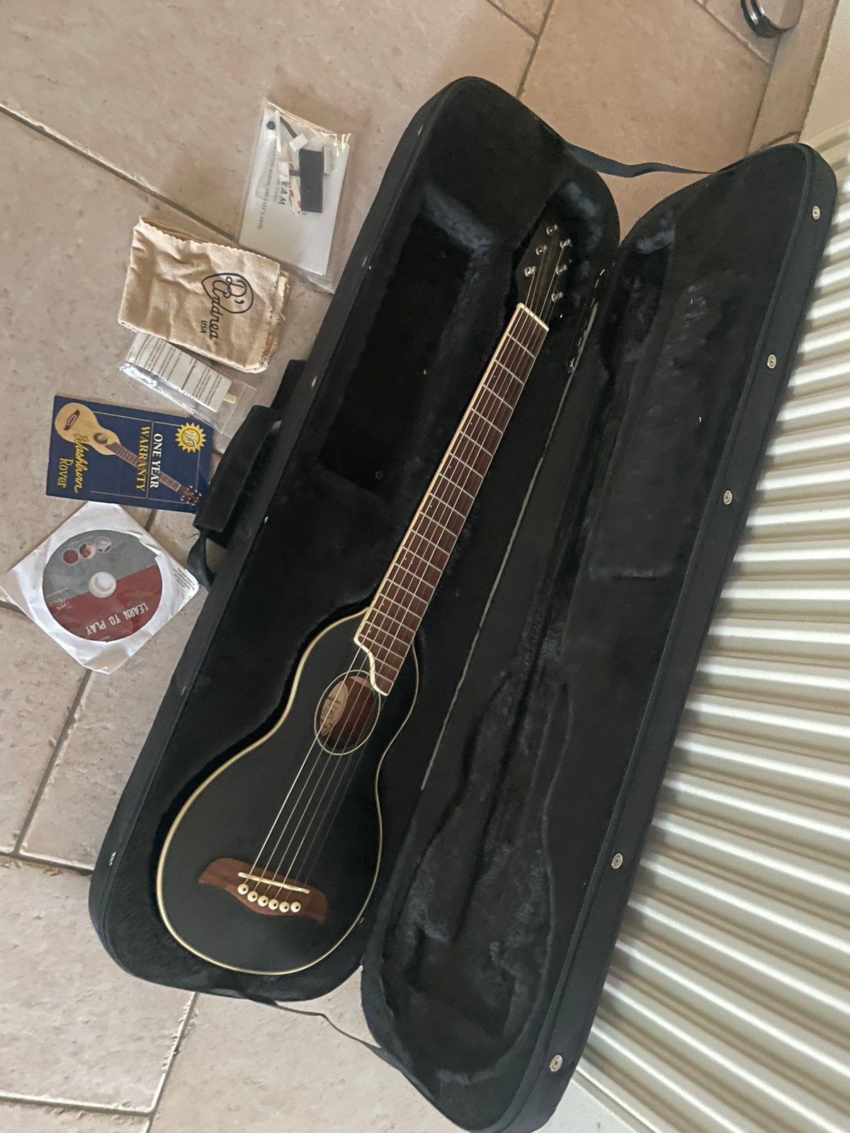 Washburn Rover reisgitaar, Muziek en Instrumenten, Snaarinstrumenten | Gitaren | Akoestisch, Ophalen, Zo goed als nieuw, Overige typen