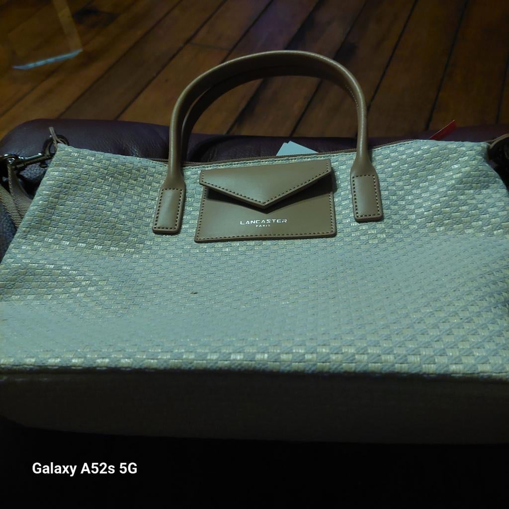 Sac à main Lancaster pour femme, état neuf, Bijoux, Sacs & Beauté, Enlèvement