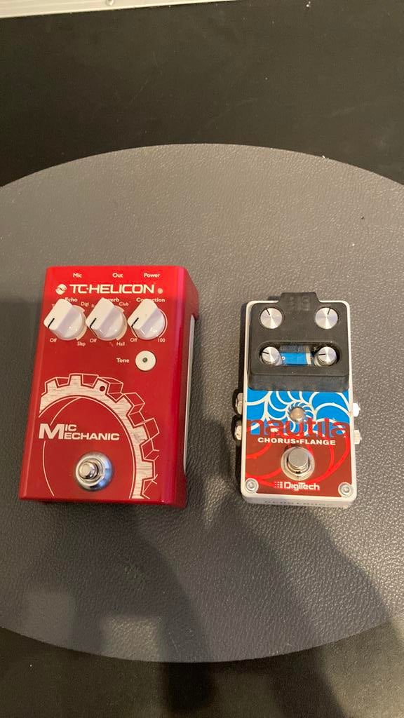 Superbe pedale Digitech et TC- Helicon Mecanic, Musique & Instruments, Effets, Enlèvement ou Envoi, Neuf, Chorus