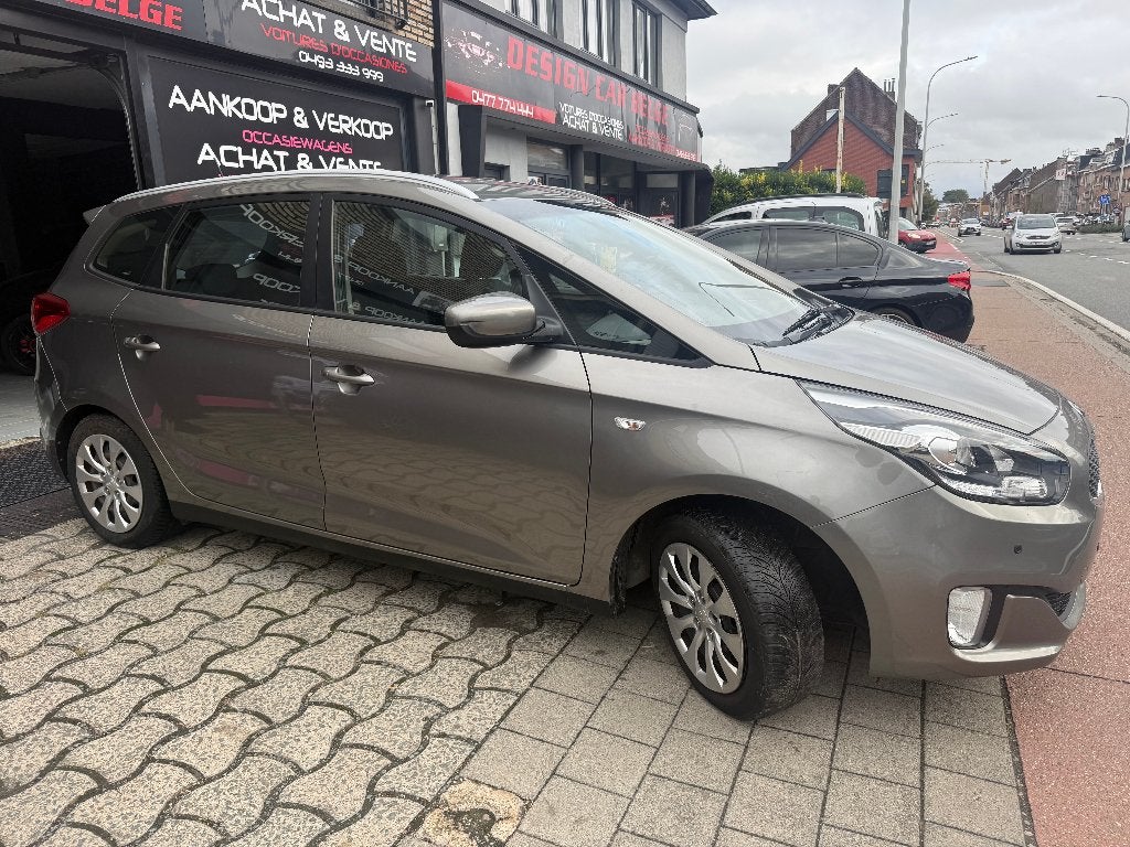 Kia Carens 1.6i 5 Places 1er Propriétaire Historique Kia, Autos, Achat, Entreprise, Ordinateur de bord, 5 portes