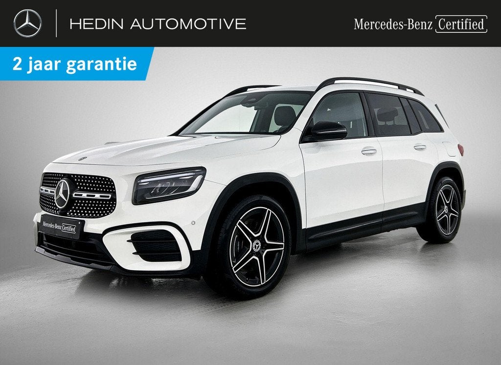 Mercedes-Benz GLB-Klasse 250 4MATIC AMG Line Night Pack | Tr, Auto's, Mercedes-Benz, Automaat, Stof, Gebruikt, 4 cilinders