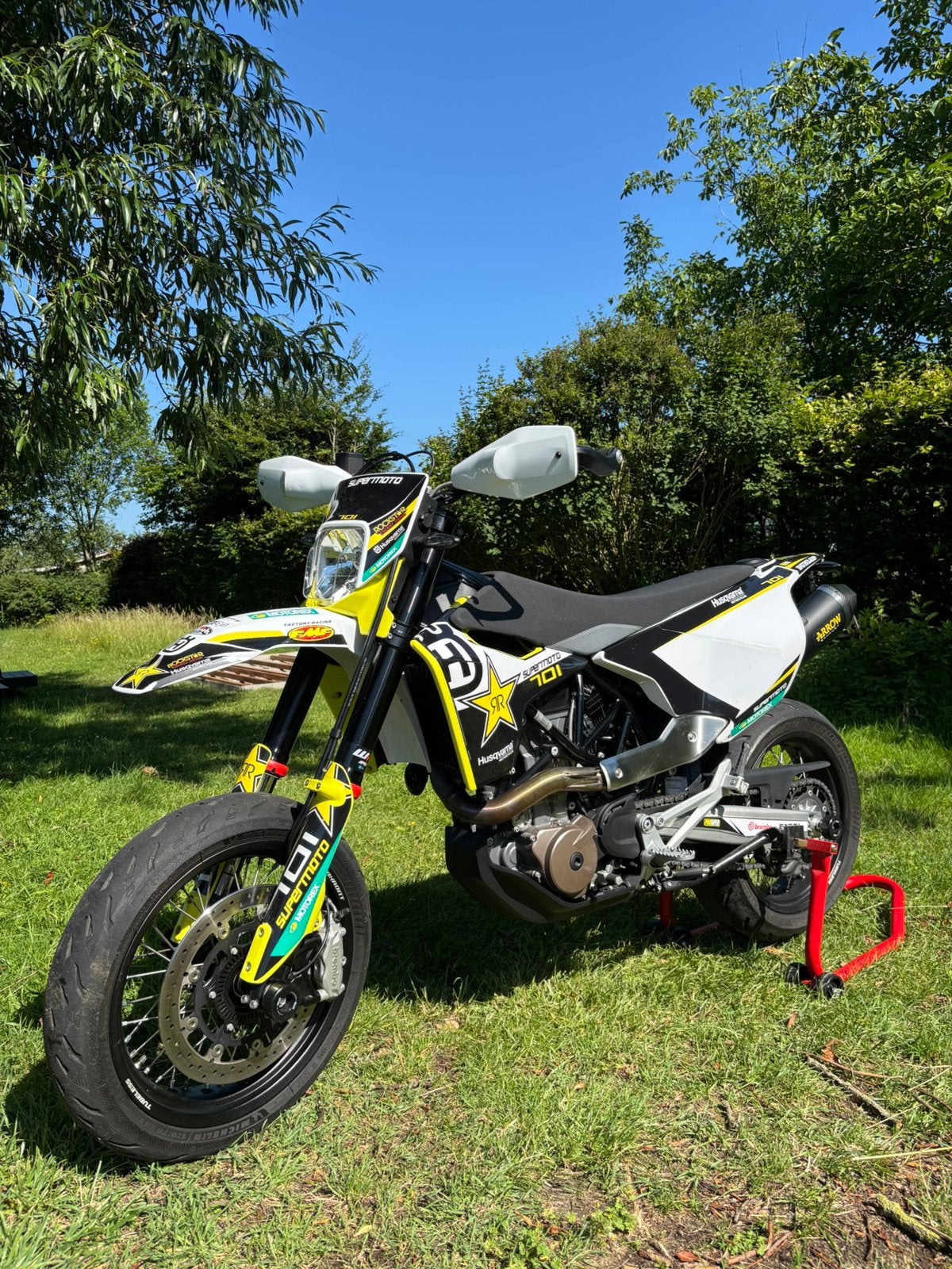 Husqvarna 701 Supermoto (2023), Motoren, Bedrijf, 701 cc, SuperMoto