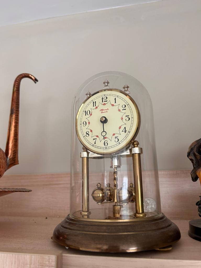 Vintage decoratieve klok onder glazen stolp, Enlèvement