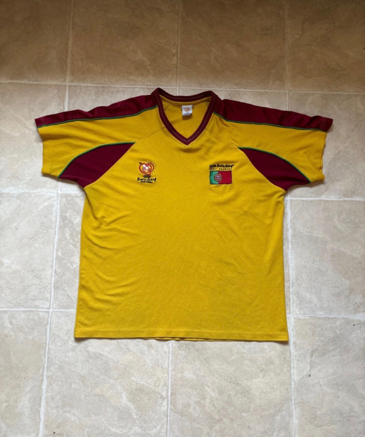 • Portugal UEFA Euro 2004 Vintage T-shirt - maat L, Maat L, Ophalen of Verzenden, Zo goed als nieuw