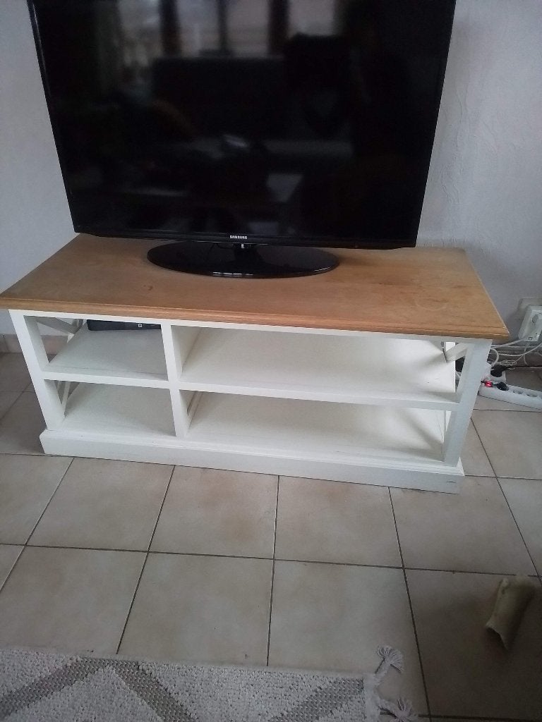Tv meubel, Ophalen