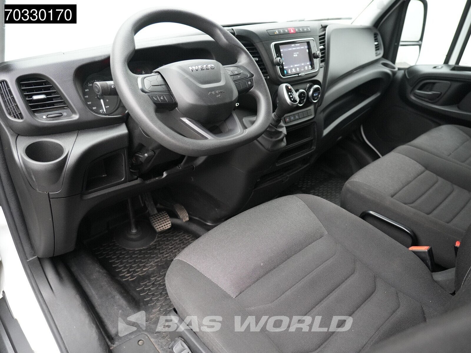 Iveco Daily 35S14 Automaat L2H2 Airco Cruise Camera 3,5t Tre, Auto's, Bestelwagens en Lichte vracht, Automaat, Stof, Gebruikt