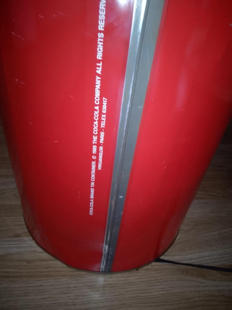 Ton Coca-Cola, Enlèvement ou Envoi