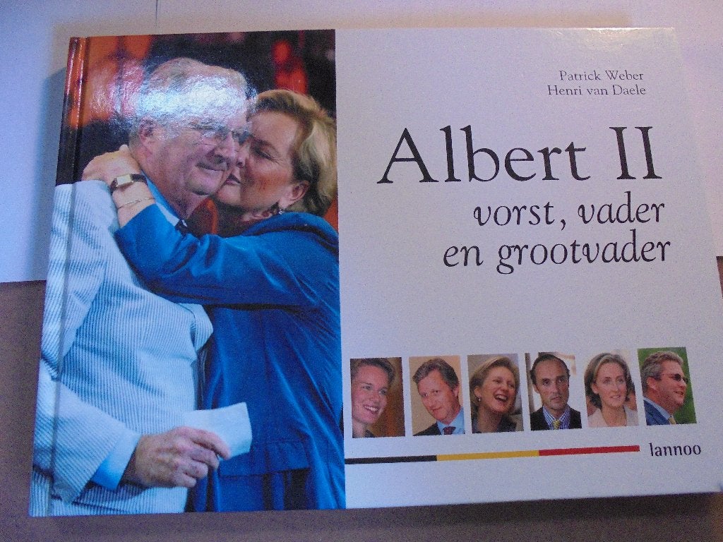 Boek Koning Albert II, Enlèvement ou Envoi, Comme neuf, Magazine ou livre