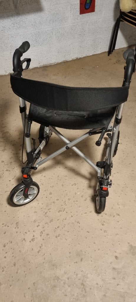 Rollator, Enlèvement, Poids léger, Comme neuf