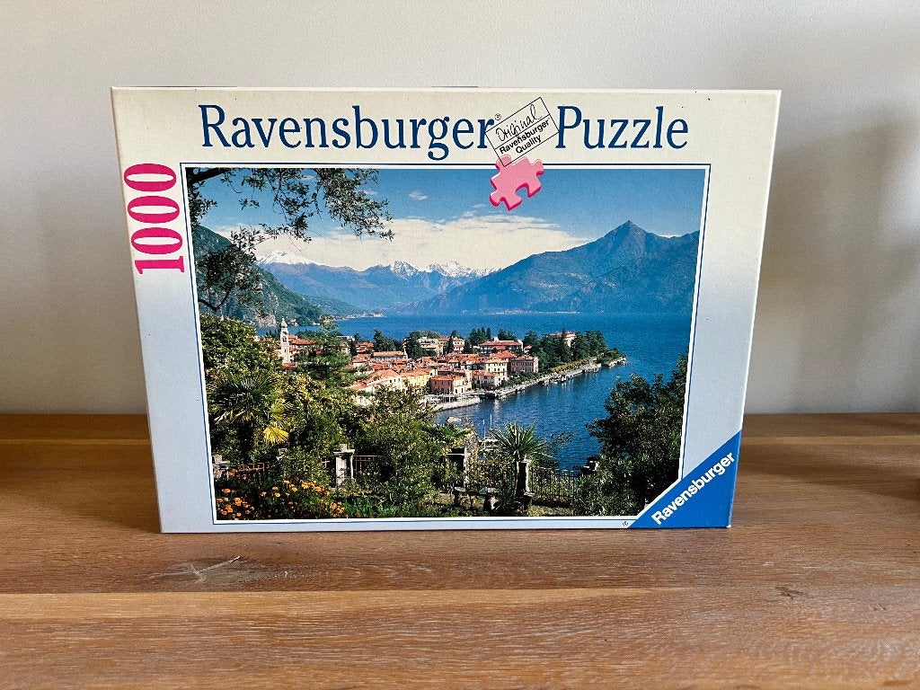 Puzzel Ravensburger - Menaggio aan het Comomeer, Hobby & Loisirs créatifs, Sport cérébral & Puzzles, Enlèvement ou Envoi, 500 à 1500 pièces